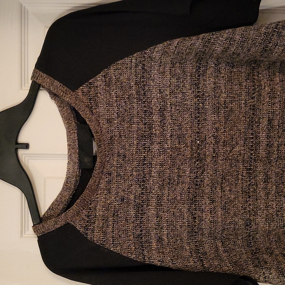 Top - Picture 3 of 3